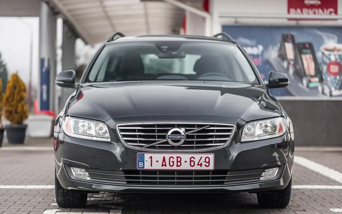 Volvo V70 cena 49999 przebieg: 185342, rok produkcji 2016 z Końskie małe 781